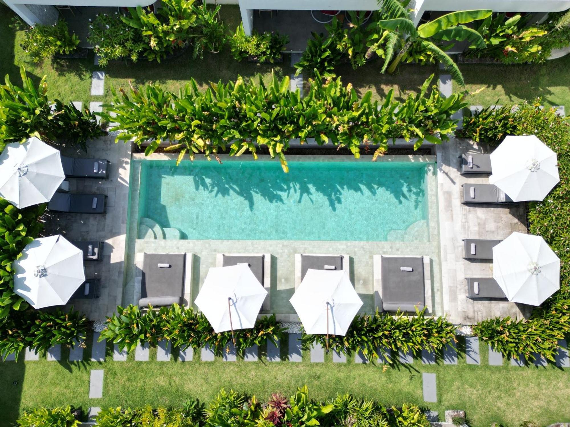 Amazing Lombok Resort Selong Belanak Exterior photo